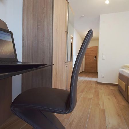 Aparthotel Donaustern Asbach-Baumenheim Ngoại thất bức ảnh