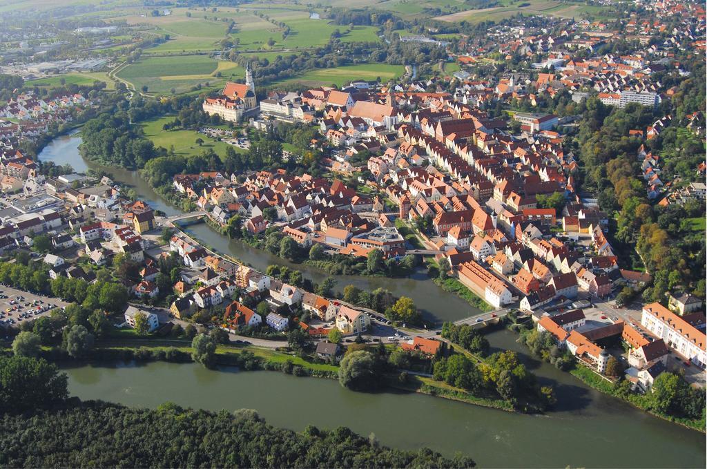 Aparthotel Donaustern Asbach-Baumenheim Ngoại thất bức ảnh