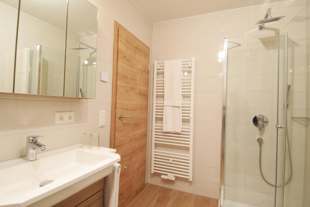 Aparthotel Donaustern Asbach-Baumenheim Ngoại thất bức ảnh