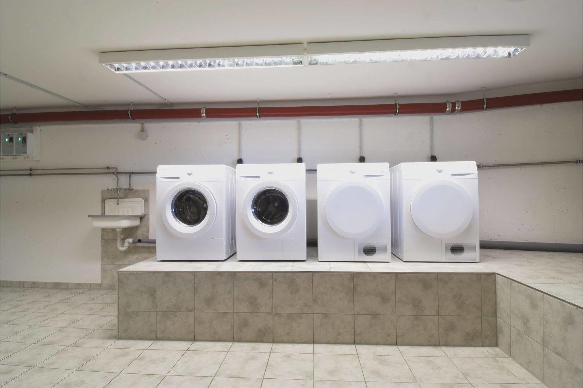 Aparthotel Donaustern Asbach-Baumenheim Ngoại thất bức ảnh