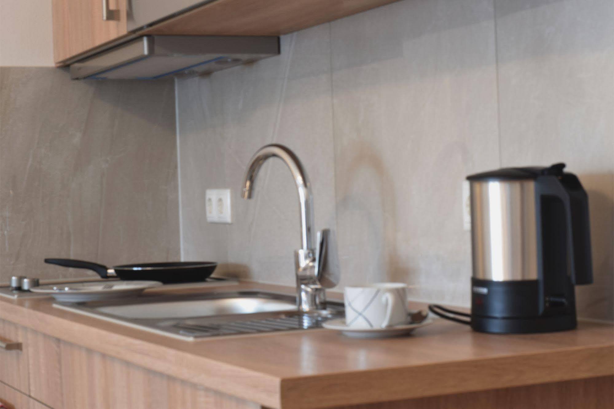 Aparthotel Donaustern Asbach-Baumenheim Ngoại thất bức ảnh